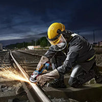 Smerigliatrice Angolare A Batteria Bosch GWS 18V-11 S Professional 125mm 1100W  Con 2 Batterie 5.0Ah + Caricabatterie + L-BOXX - 06019N4002