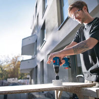 Trapano Avvitatore A Batteria Bosch GSR 18V-45 Professional 18V + 2 batterie da 2.0 Ah + Caricabatterie + Valigetta L-BOXX - 06019K3202