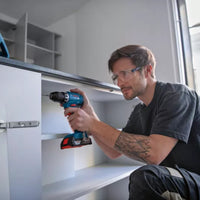 Trapano Avvitatore A Batteria Bosch GSR 18V-45 Professional 18V + 2 batterie da 2.0 Ah + Caricabatterie + Valigetta L-BOXX - 06019K3202