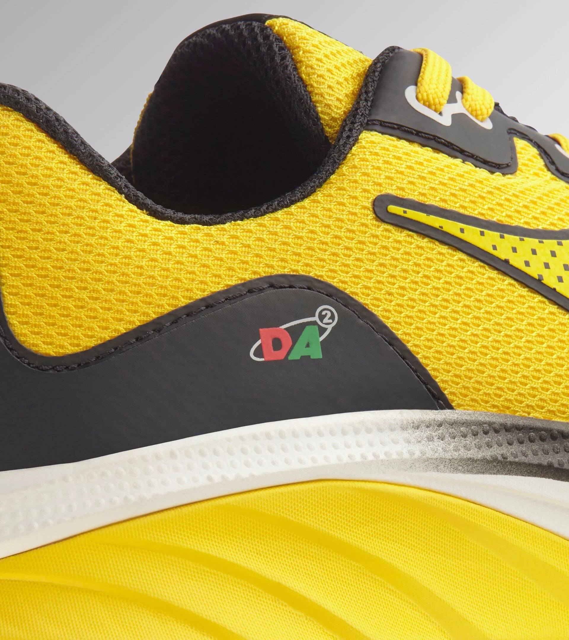 Diadora RUN TEXT LOW S1PS FO SR ESDVORTEX DA2 LOW S1PS SC SR HRO ESD Safety Shoes ANTHRACITE/RED Cod. 182043-C0067