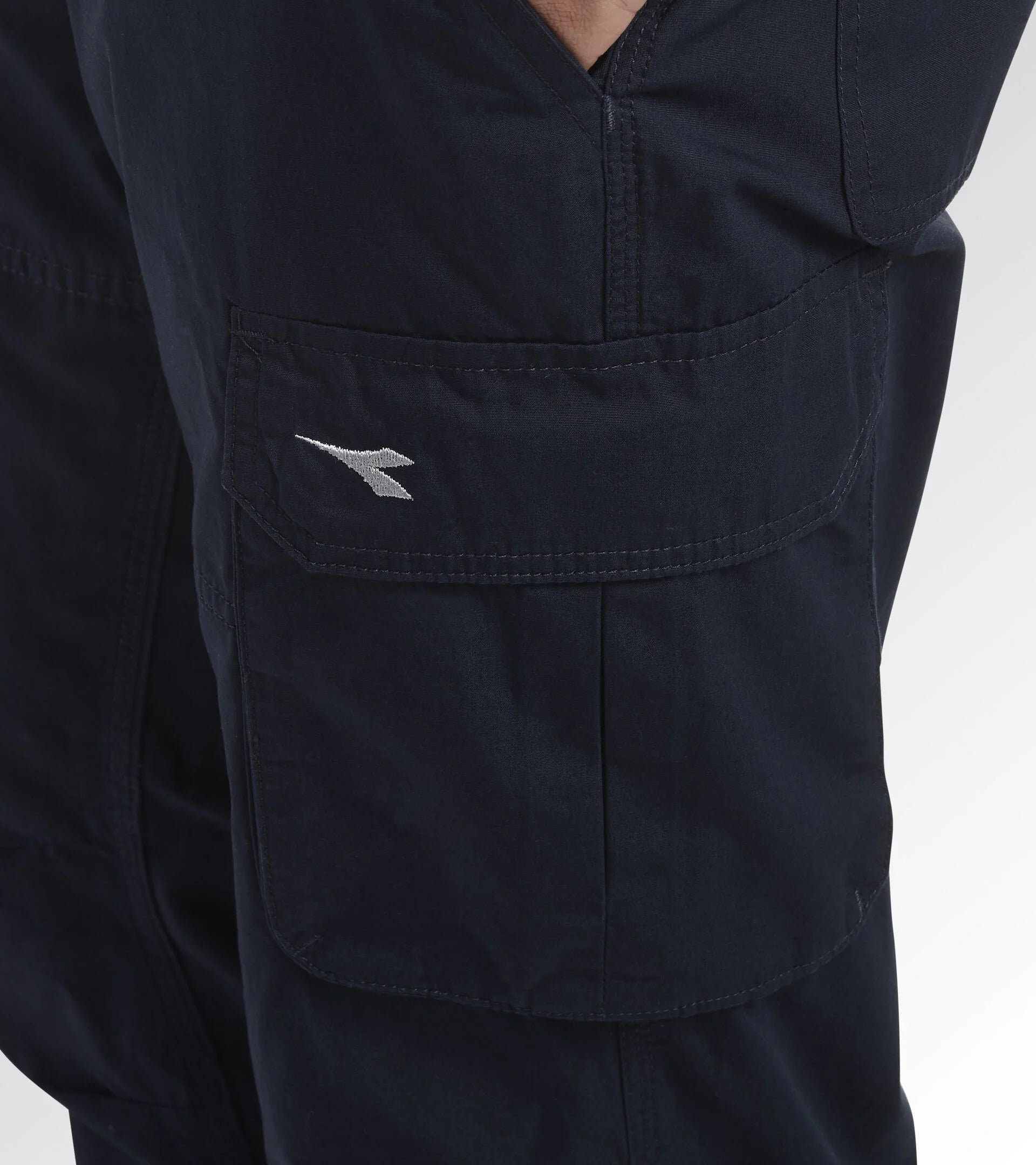 Pantalone Cargo Estivo Diadora PANT WIN CARGO Colore Blu Tuareg 160305-60052