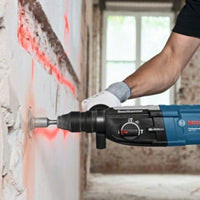 Kit Bosch Tassellatore GBH 2-28 F 880W + 2 Scalpelli + Set Di Punte Da Trapano 3 Pezzi Sds Plus + Set Di Punte Da Trapano In Metallo 6 Pezzi - 0615990HG8