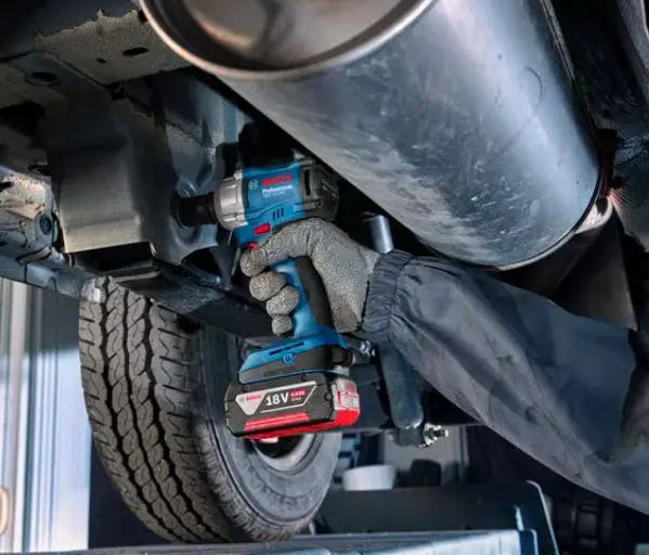 Avvitatore A Massa Battente Bosch GDS 18V-350 In Valigetta L-BOXX 136 + 2 Batteria 4,0Ah + Caricabatterie GAL 18V-40 - 06019M5022