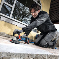 Set Di Ricarica Bosch 2x Batterie EXBA18V-80 8,0Ah + Caricabatteria EXAL18V-160 - 1600A0373T