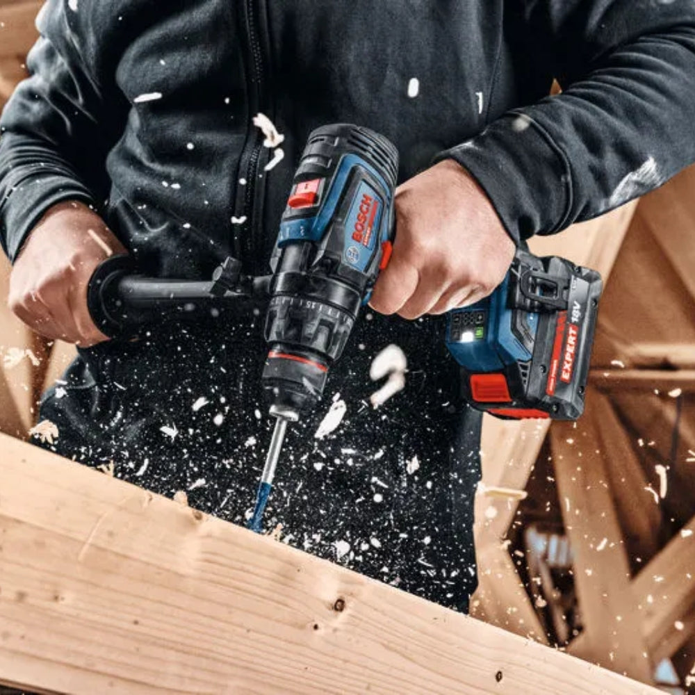 Trapano Avvitatore A Percussione Bosch Expert EXSB18V-150 18V BITURBO Con 3 Batterie + Caricabatteria In Valigetta L-BOXX - 06019R3202