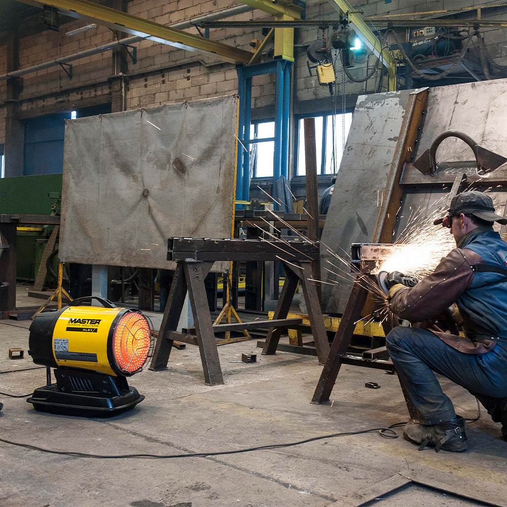 Generatore Di Aria Calda Riscaldatore A Gasolio A Infrarossi 17kw Master XL 61 – 4011.100