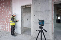 Livella Laser Professionale A Linee Verdi Con Treppiede Bosch Bosch GLL 20-22 G + BT 150