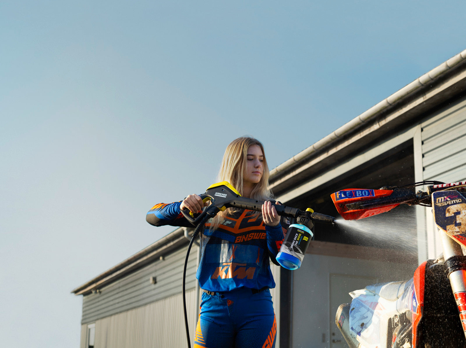 SHAMPOO PER AUTO E MOTO 3 IN 1 RM 610, 1L KÄRCHER 6.295-750.0