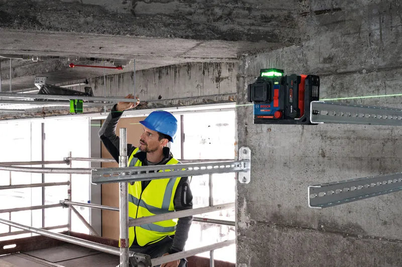 Livella Laser Bosch Expert EXLL18V-120-33CG A 3 Linee Verdi Con Batteria + Caricabatteria In Valigetta L-BOXX - 0601065B00